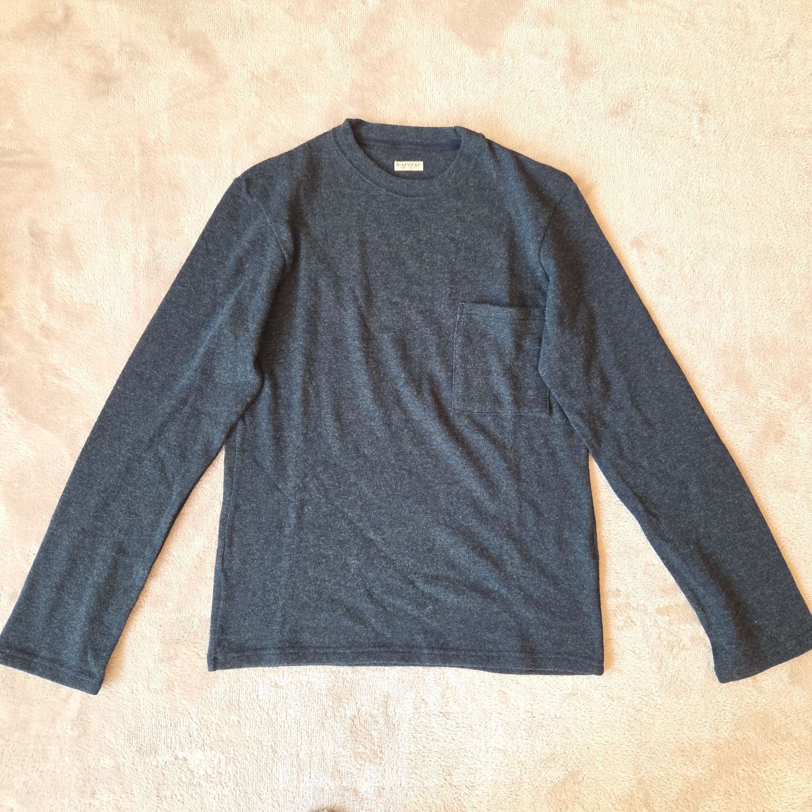 KAPITAL ウール100％ クルーネックニット ロングスリーブ 日本製 メランジ調ダークブルー 胸ポケット