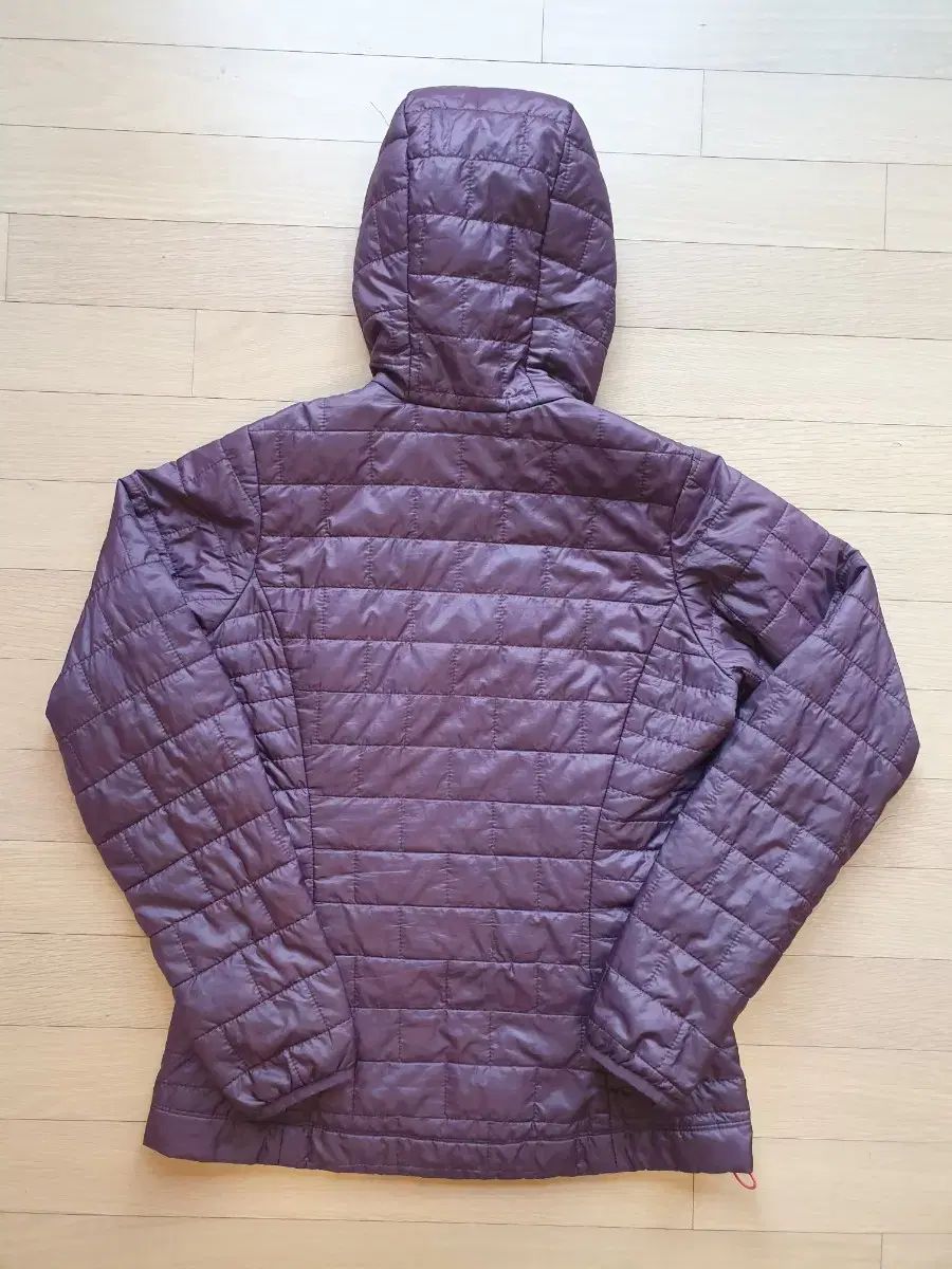 パタゴニア ナノパフフーディー レディースジャケット