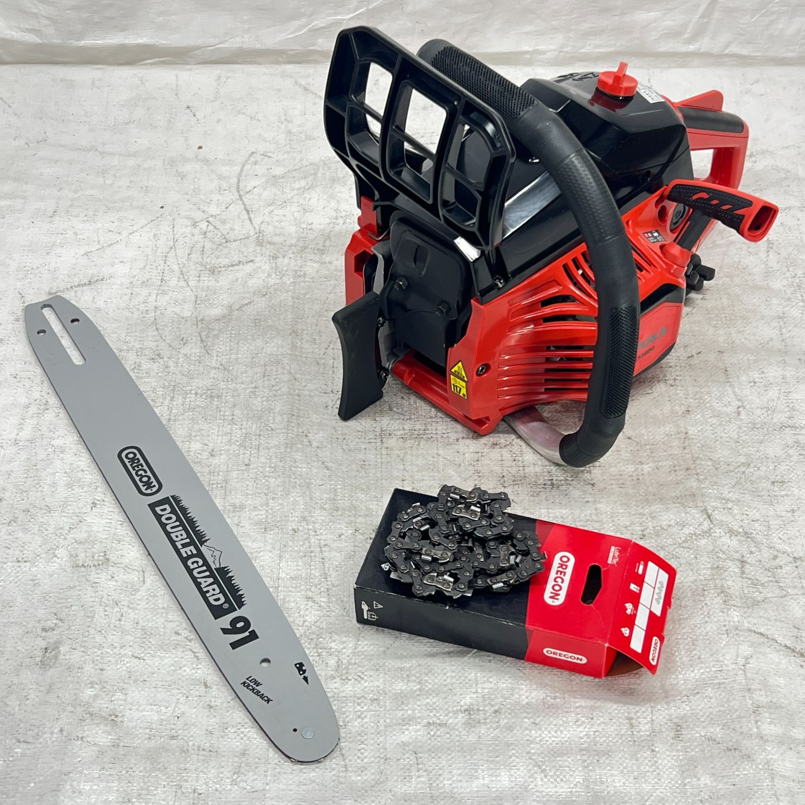 ♥ 展示品 チェーンソー 16インチ YOTUKA エンジン式 37 cc 1.8馬力 オレゴン製 ガイドバー ソーチェーン YS-CS 3800 376-2