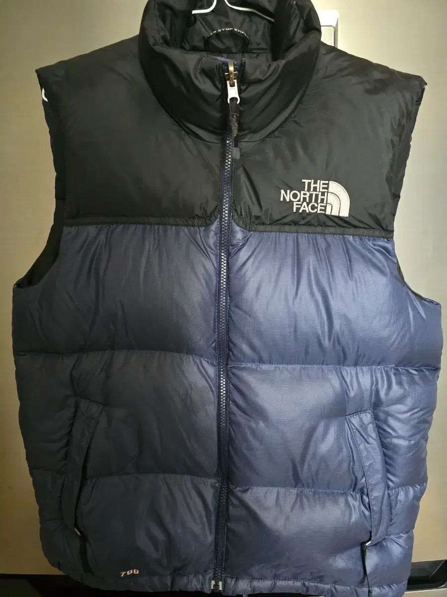 THE NORTH FACE ザノースフェイス 700 ヌプシ ダウン ベスト ブラック ネイビー