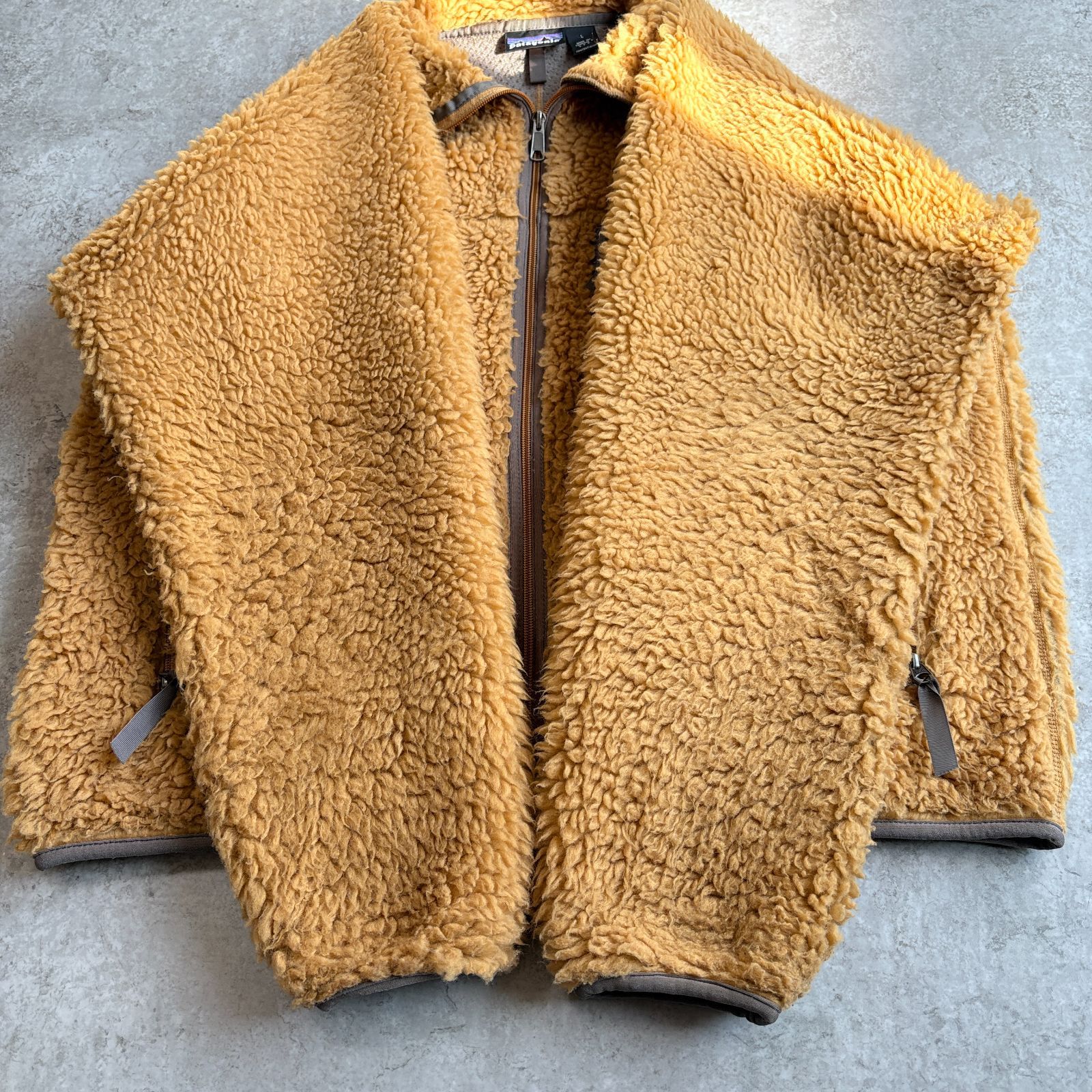 00s 2002年 USA製 patagonia classic Retro Cardigan 【 Tequila Gold 