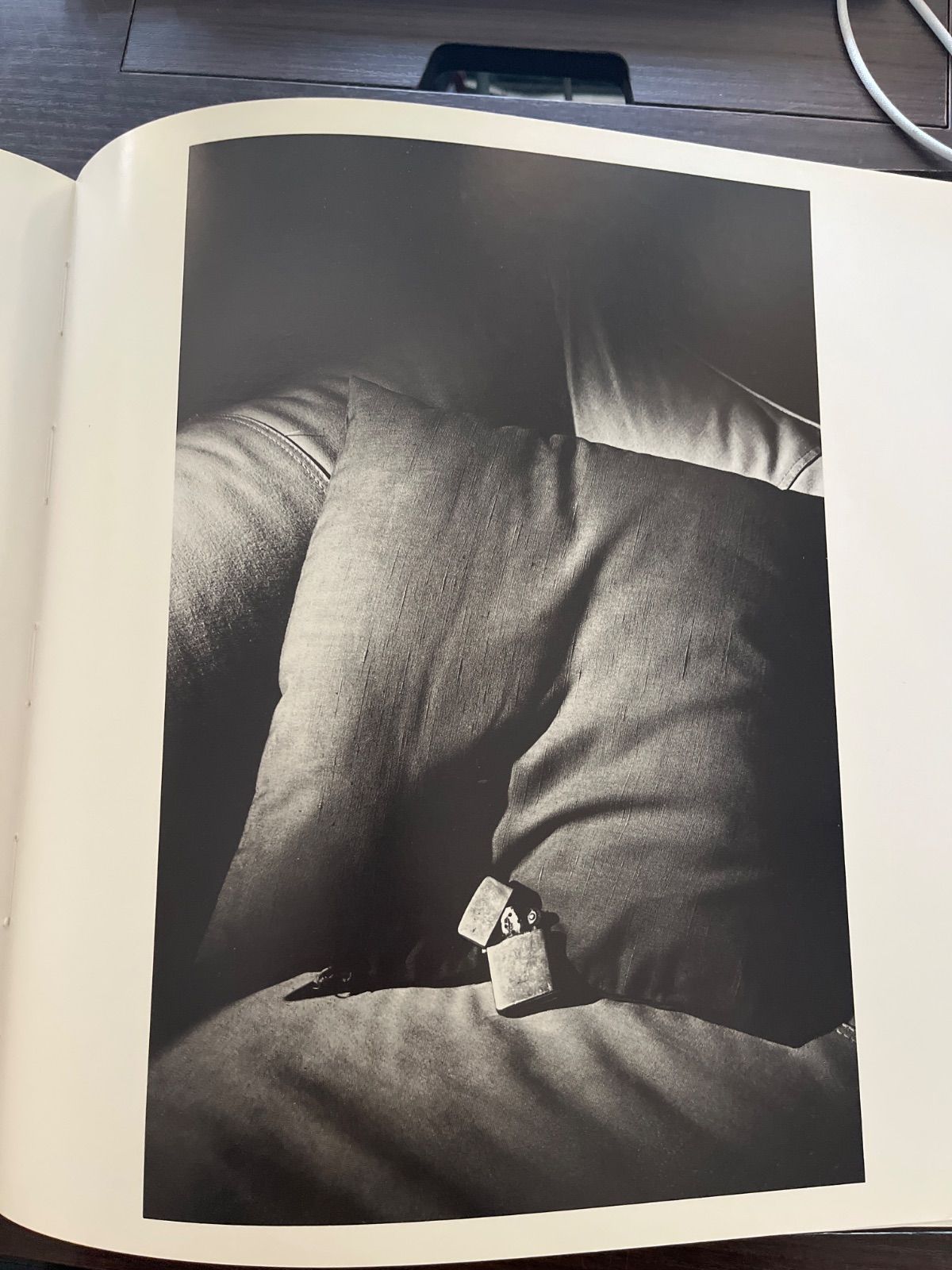 Entre Chien et Loup カレル・フォンティーヌ 写真集 Entre Chien et Loup カレル・フォンティーヌ 写真集 【公式通販】