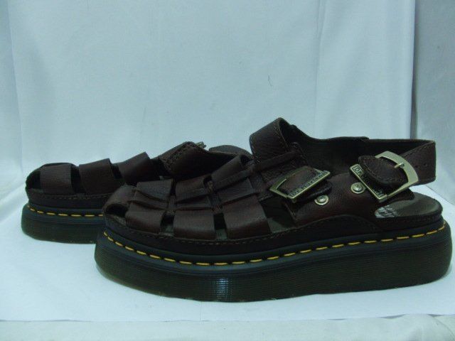 Dr Martens ドクターマーチン WRENLIE GRIZZLY LEATHER SANDALS フィッシャーマン サンダル サイズ USM 8 ブラウン シューズ