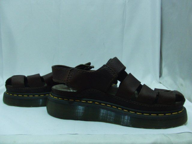 Dr Martens ドクターマーチン WRENLIE GRIZZLY LEATHER SANDALS フィッシャーマン サンダル サイズ USM 8 ブラウン シューズ