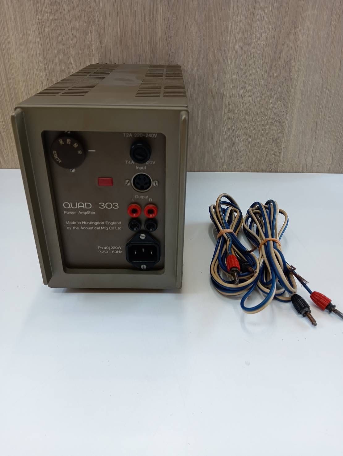 品 QUADクォード 303 パワーアンプ 音楽 オーディオ機器 音響機器 アンプ