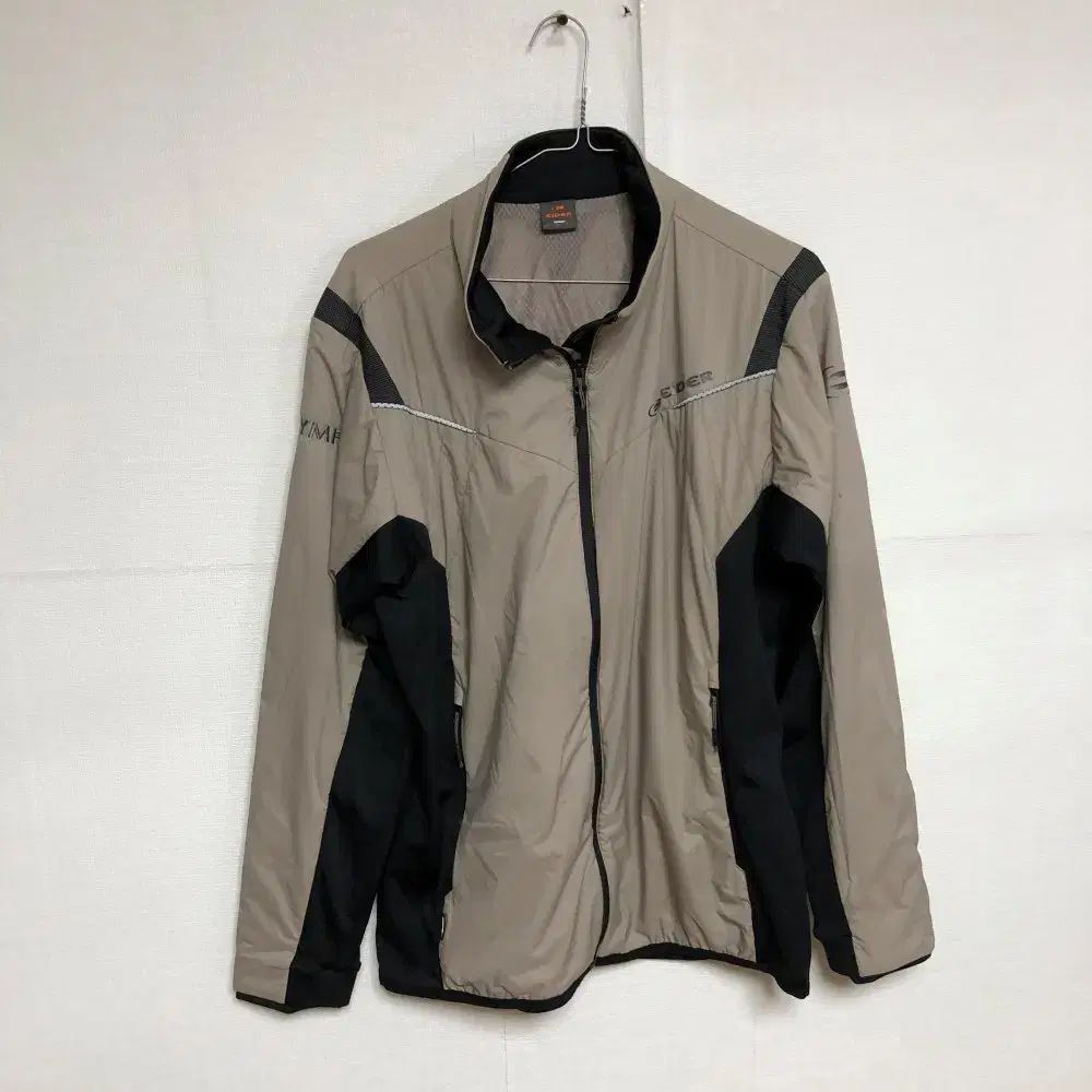 【कर्मन् 】HOPI族（ホピ族） 14金（14k）イーグルカレッジリング कर्मन् 様専用】HOPI族（ホピ族） 14金（14k）イーグルカレッジ