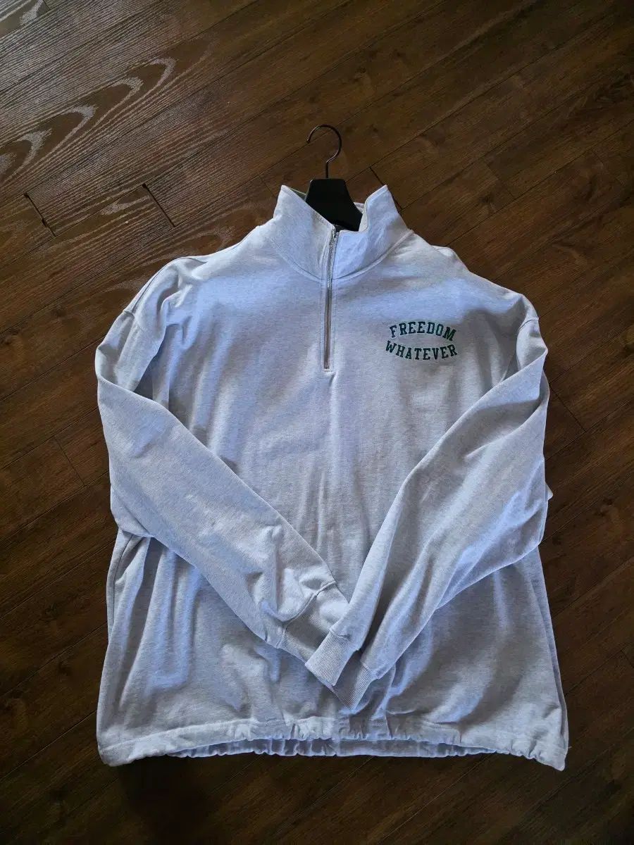 DOM ハーフジップアップ スウェット