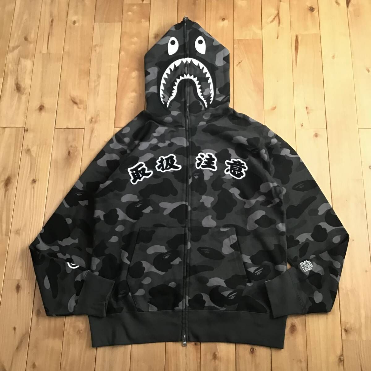 ☆美品☆ Black Eye Patch × BAPE camo シャーク パーカー Lサイズ a