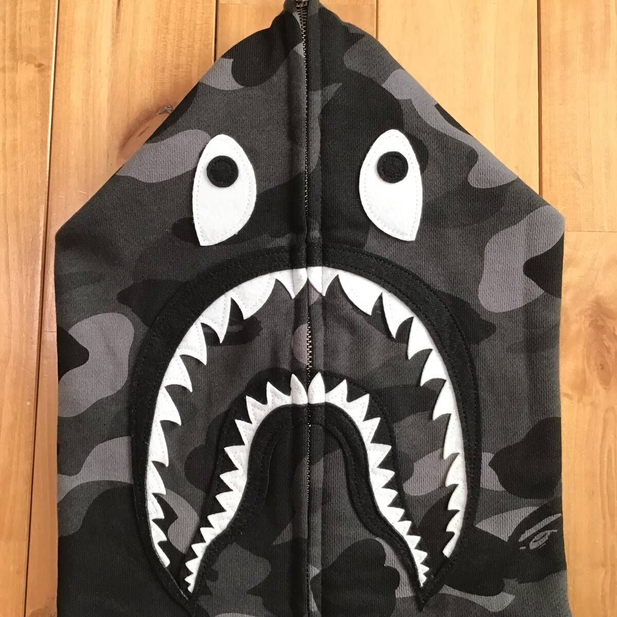 ☆美品☆ Black Eye Patch × BAPE camo シャーク パーカー Lサイズ a