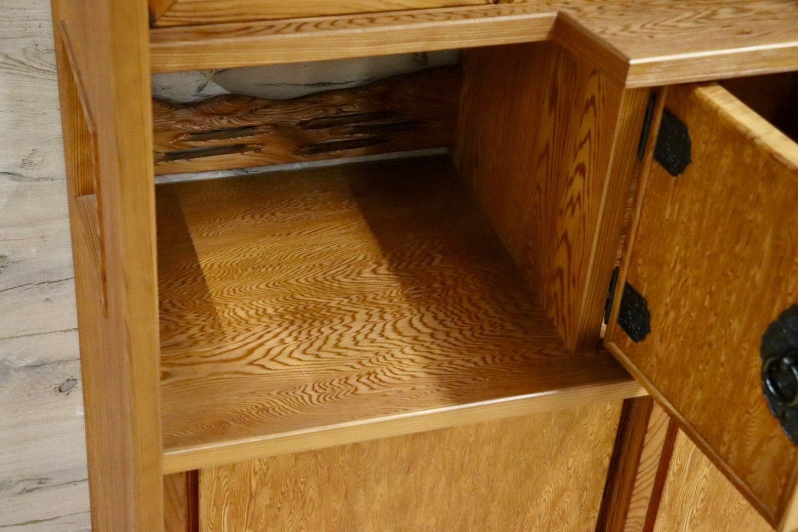 GMIH331○世界遺産屋久杉 茶棚 飾り棚 キャビネット 茶箪笥 サイド