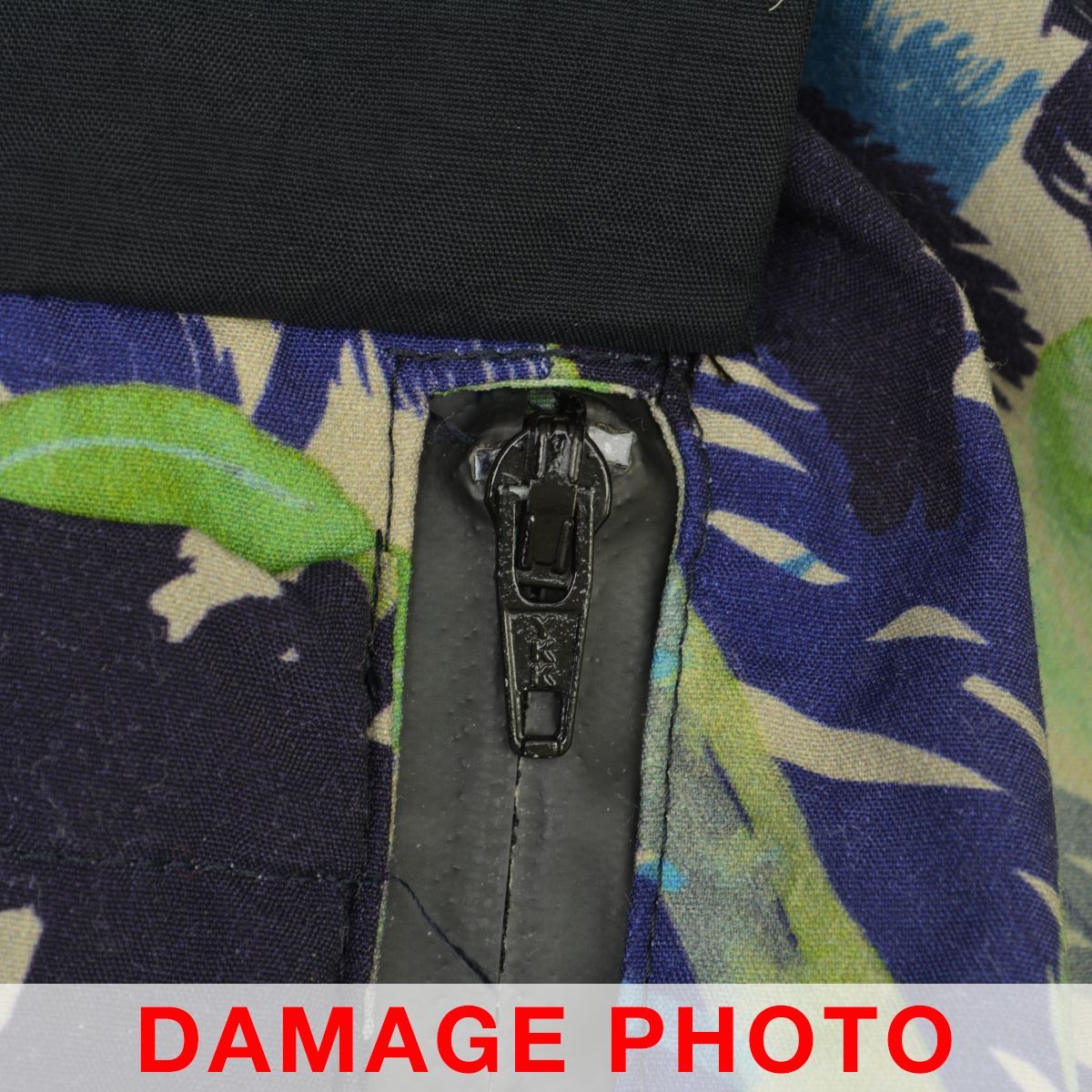 TommyBahama】日本限定 パームツリー柄ダウンジャケット