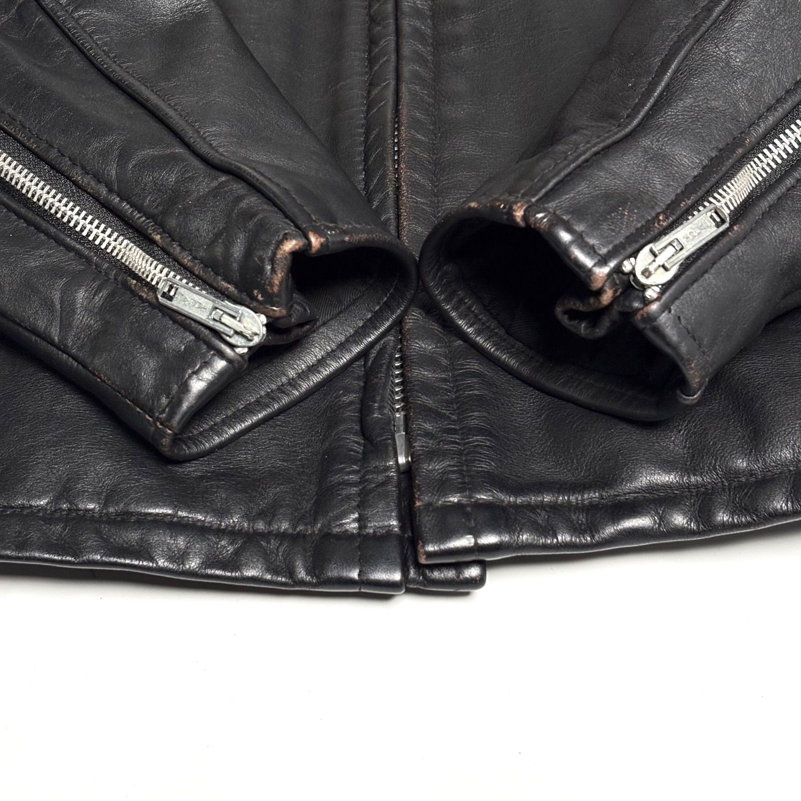 米国製】Schott レザー ライダースジャケット 黒 42 本革 641Q - メルカリ