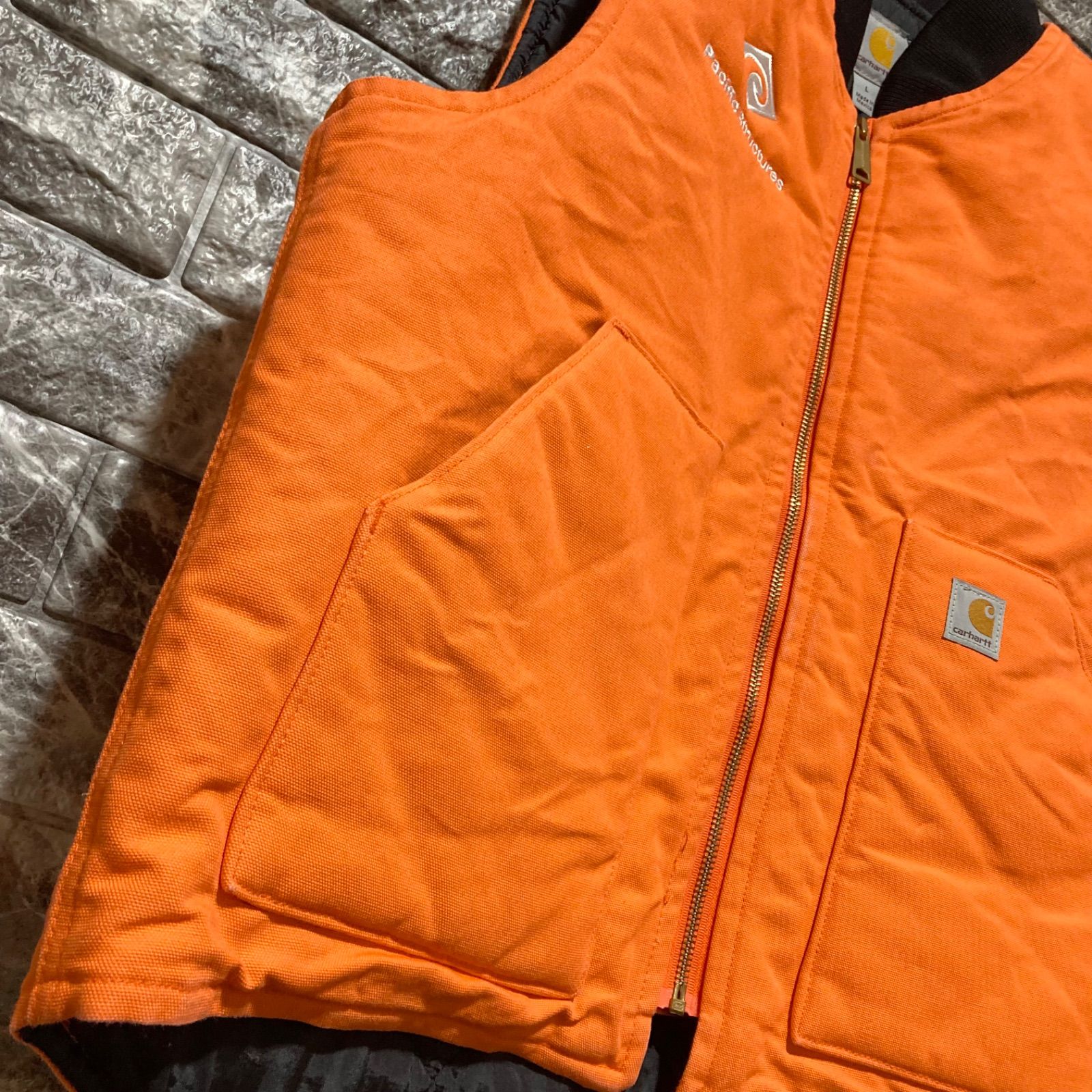 CARHARTT ダックベスト L オレンジ カーハート DUCK VEST - メルカリ