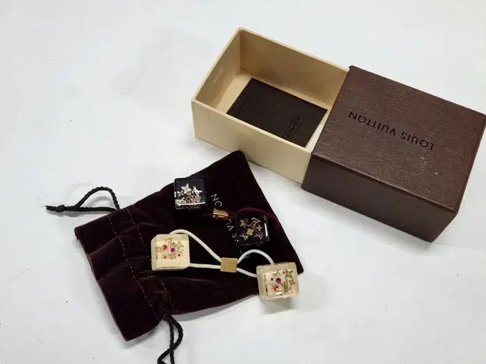 Louis Vuitton ヘアボンボンセット INCLUE