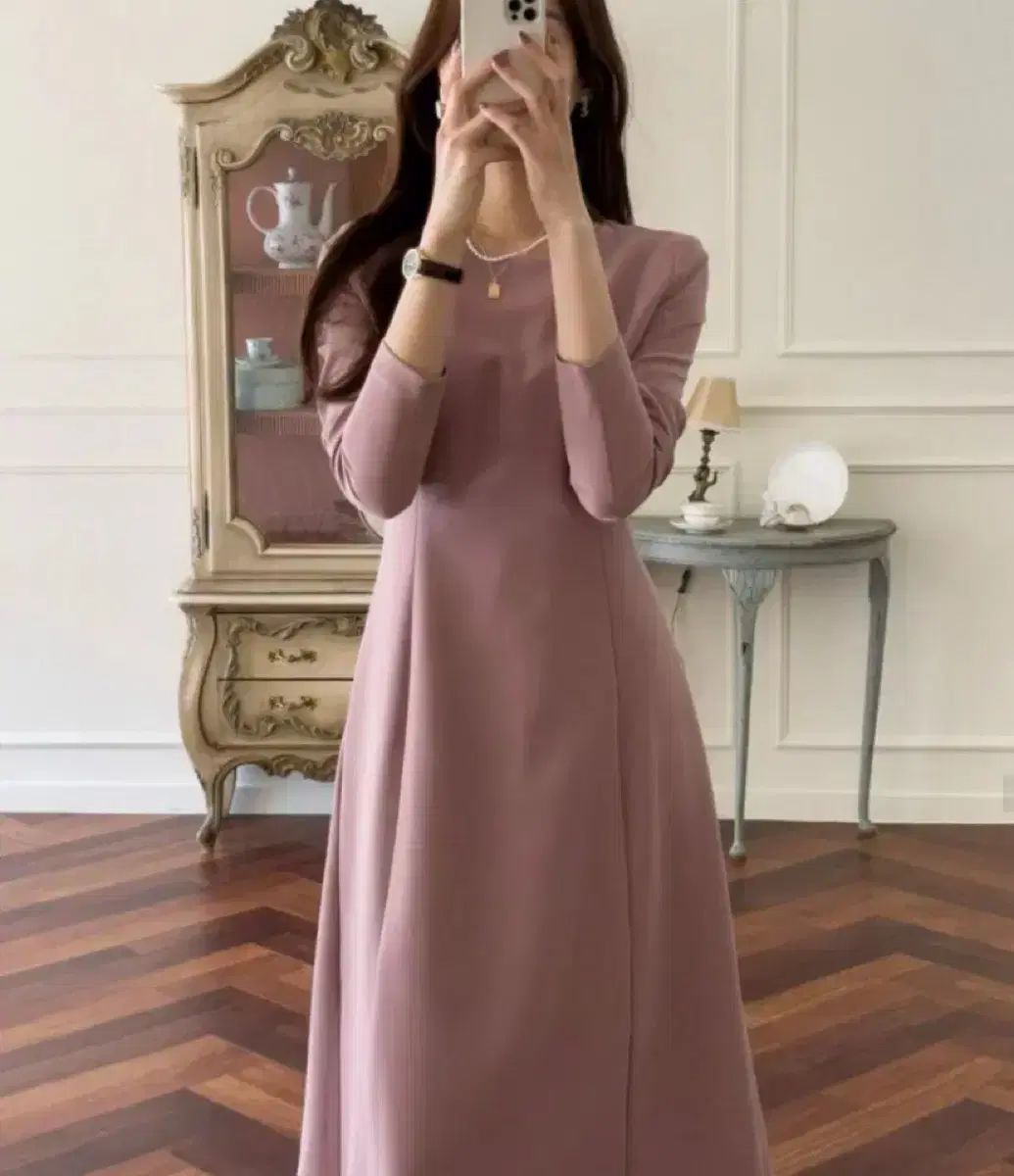 ジス JISOO らしいONE PIECE 新商品