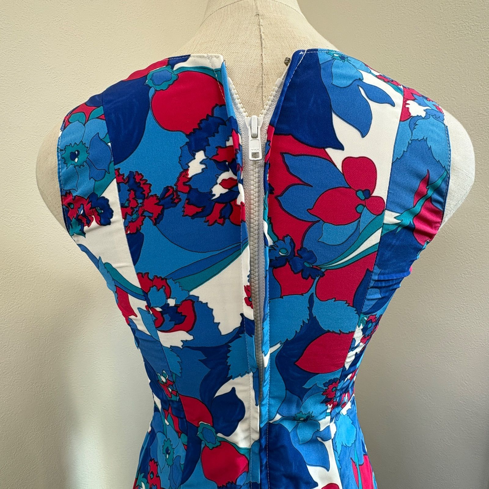 フラメンコ衣装 セットアップ 花柄 フリル ワンピース ピンク ブルー ネイビー 長袖 スカーフ付き 体幹トレーニング用品 ドレス 