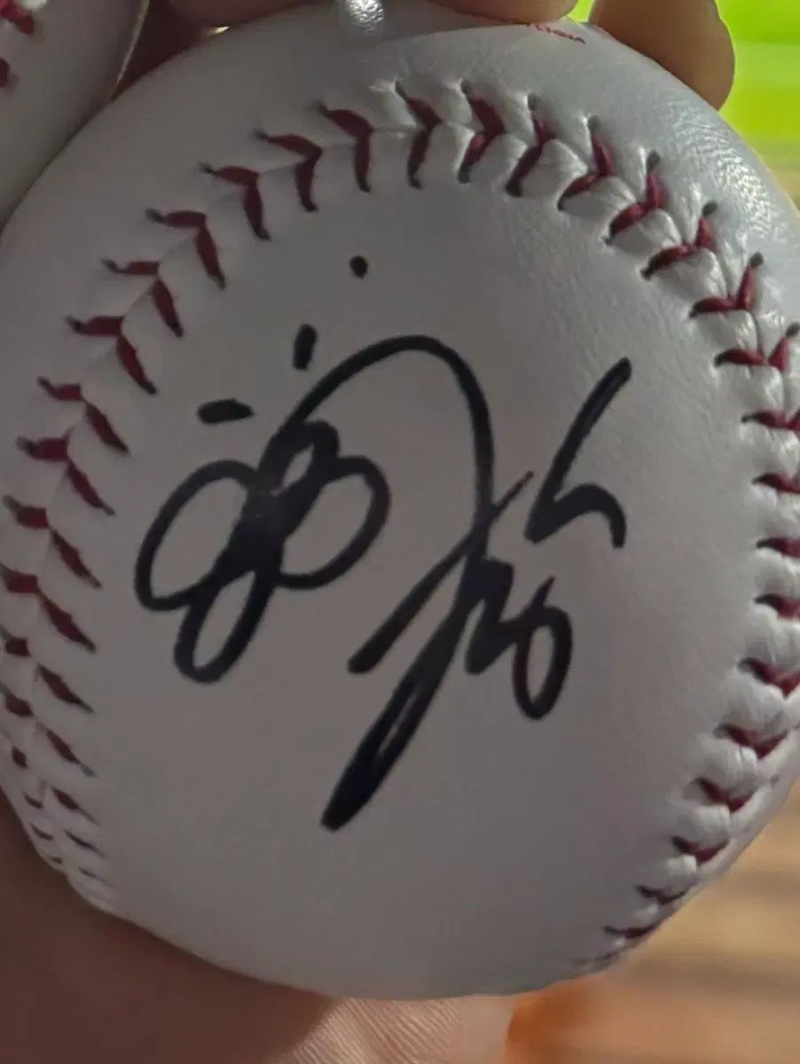 BOYNEXTDOOR(ボイネク) テサン(TAESAN) サインボール - メルカリ