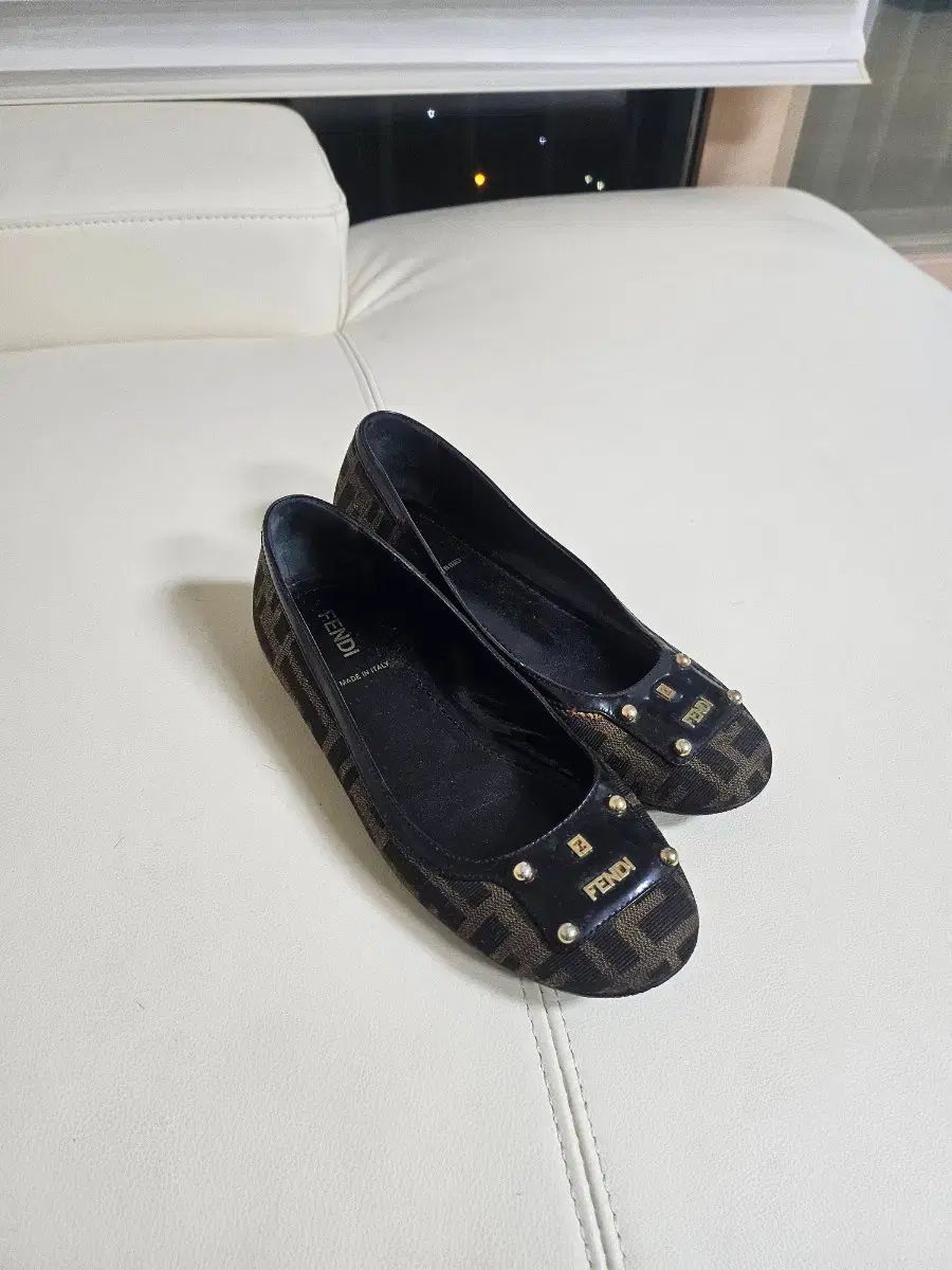 FENDI FF ロゴ バレリーナ フラットシューズ 230