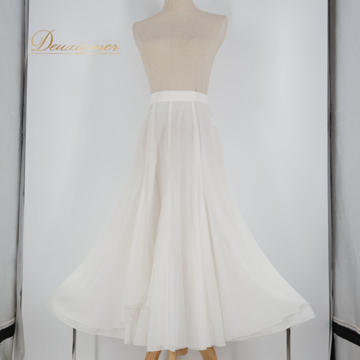 社交ダンス 衣装 スカート ホワイト系 チャコットロイヤルダンス