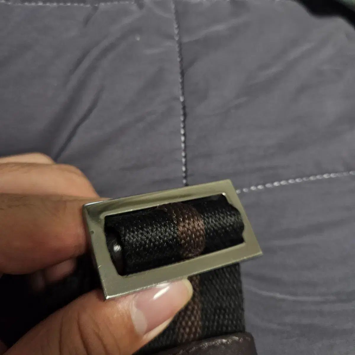 FENDI フェンディ クロスバック