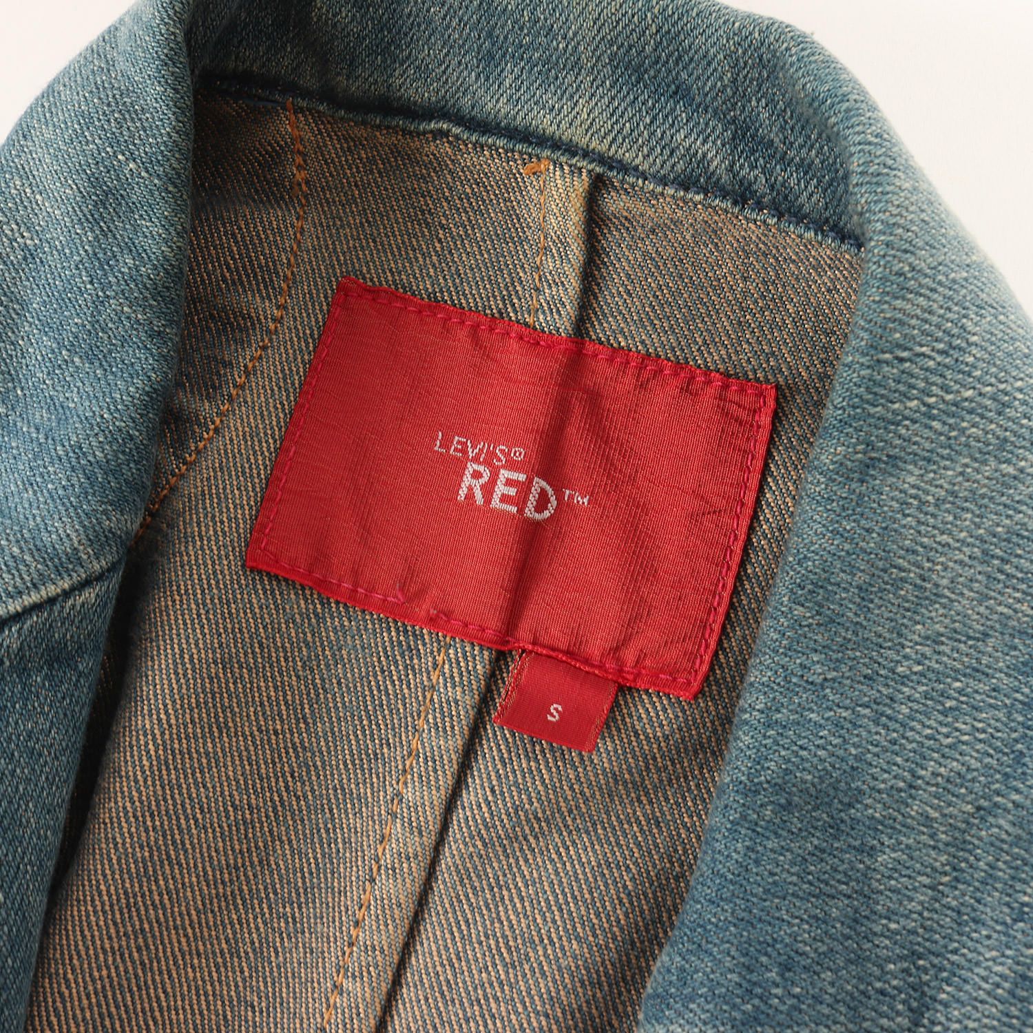 メンズ リーバイスレッド ジャケット 中古・古着通販 LEVI S RED リーバイス レッド デニムジャケット インディゴ サイズ S 未使用品 ブランド・古着通販 トレファク公式 TREFAC FASHION スマホサイト