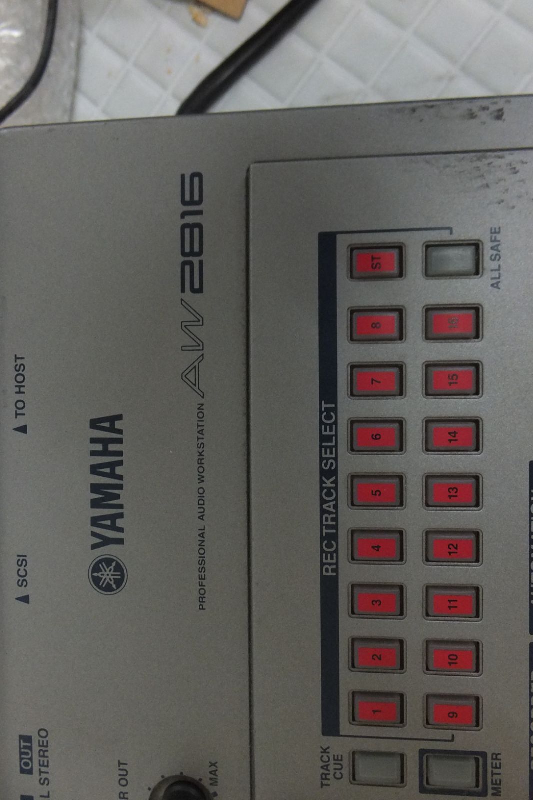 R654【希少】YAMAHA マルチトラックレコーダー AW2816 通電OK /20