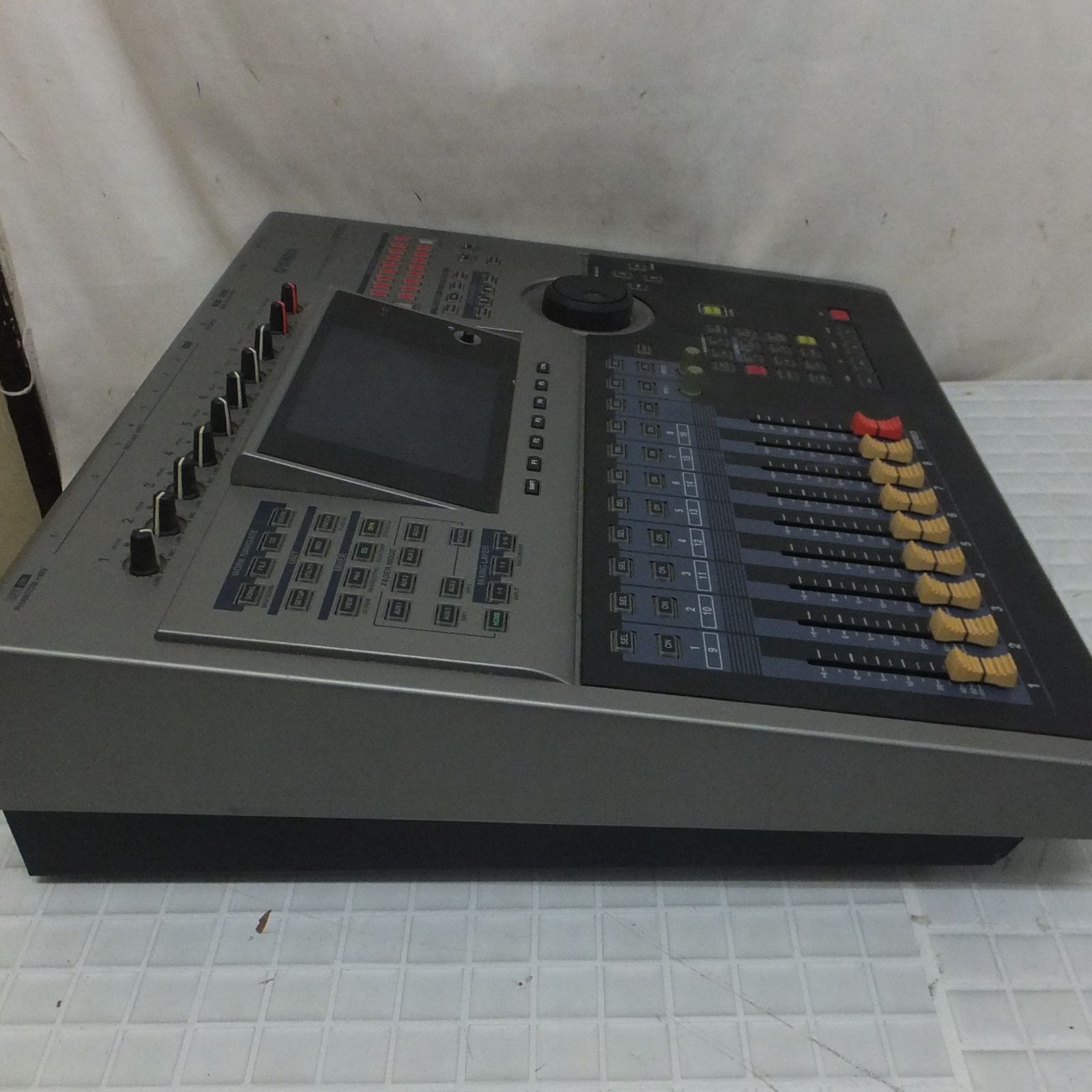 R654【希少】YAMAHA マルチトラックレコーダー AW2816 通電OK /20