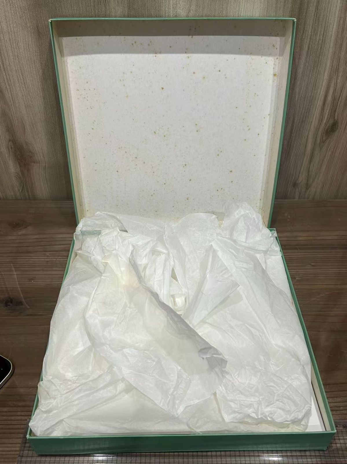 BERNARDAUD 花柄 正方形皿 箱付き 正規品鑑定済 BERNARDAUD 花柄 正方形皿 箱付き - メルカリ