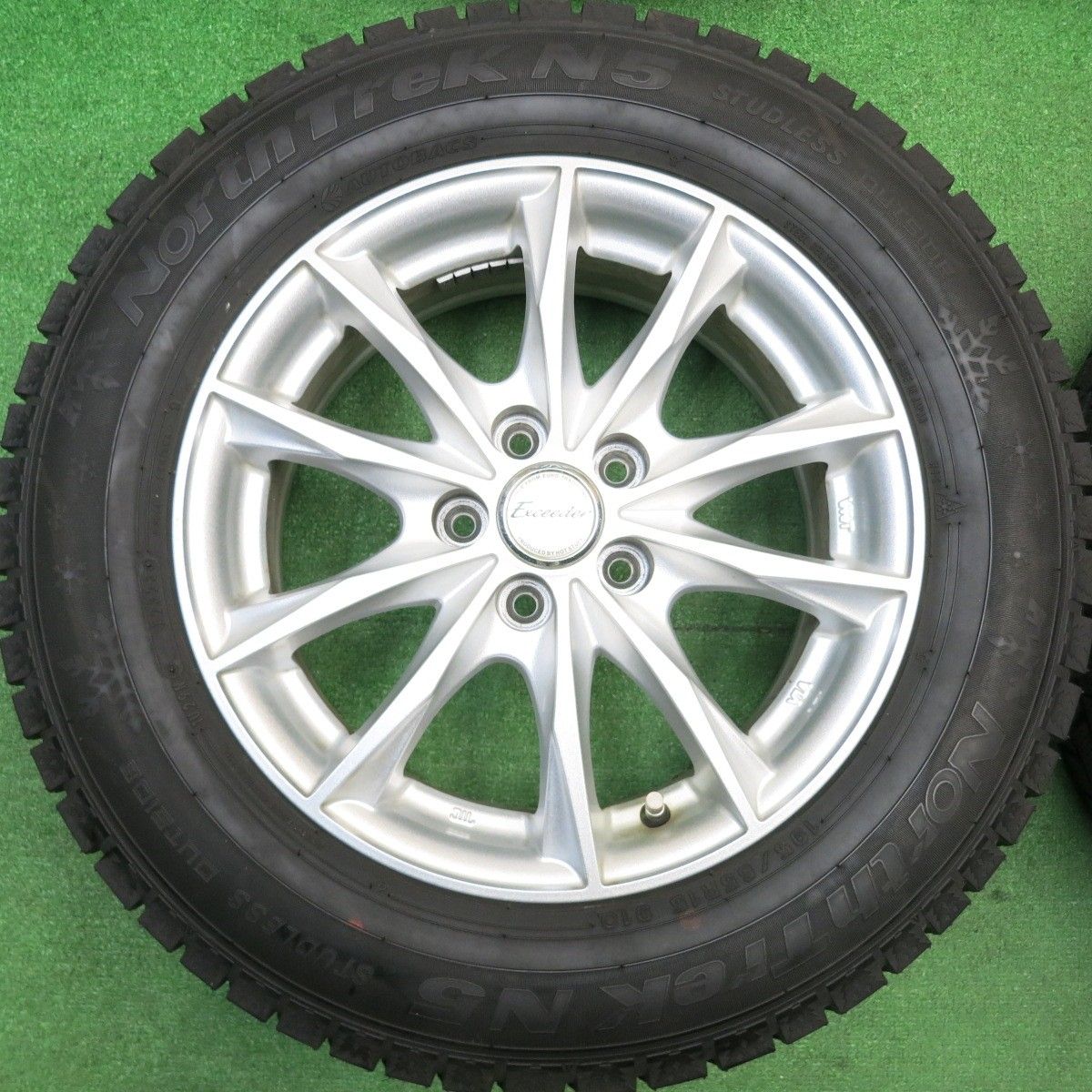  バリ溝 23年 キレイ 9 5分以上 プリウス 等 195 65 R 15 スタッドレス オートバックス ノーストレック N 5 Exceeder エクシーダー 15インチ PCD 100 H ス 15インチ タイヤ ホイールセット