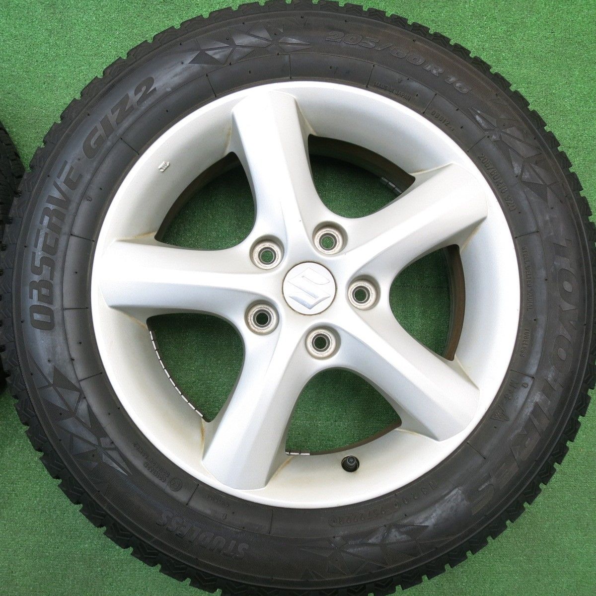  バリ溝 23年 9 5分 スズキ SX 4 205 60 R 16 スタッドレス トーヨー オブザーブ GIZ 2 16インチ PCD 114 3 5 H ス 16インチ タイヤ ホイールセット