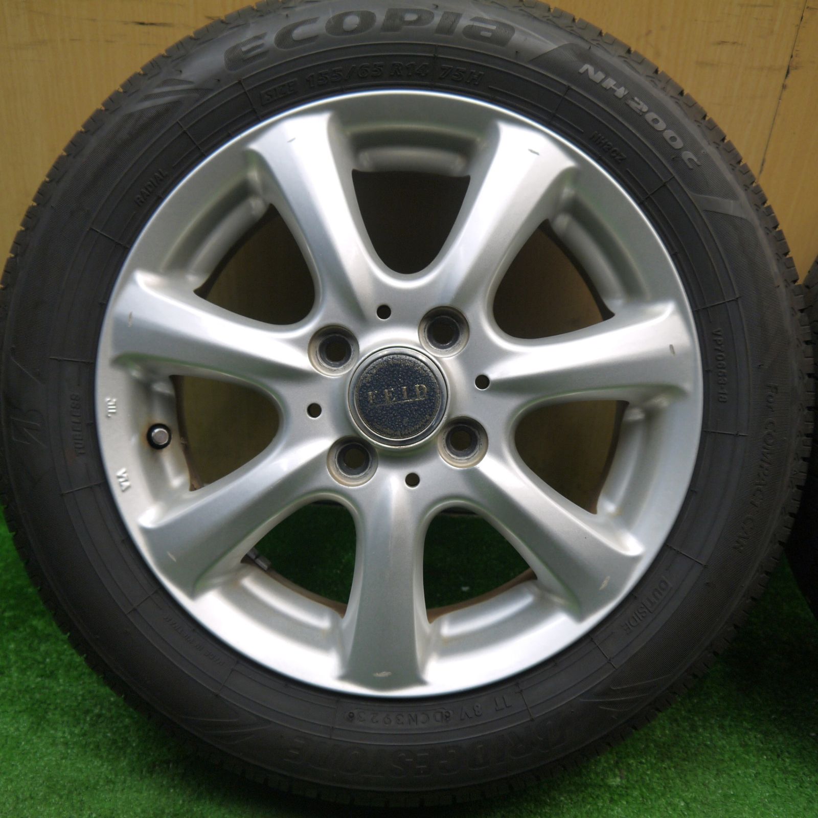バリ溝 23年 9分 155 65 R 14 ブリヂストン エコピア NH 200 C FEID フェイド 14インチ PCD 100 4 H ノ