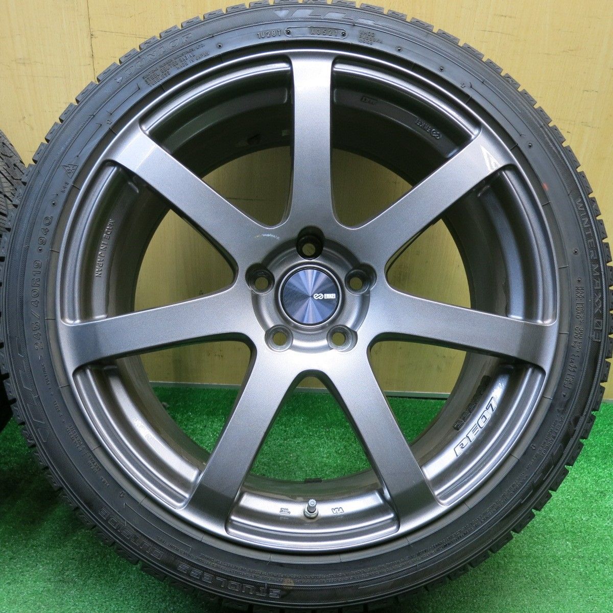 バリ溝 21年 キレイ 9 5分 ENKEI PF 07 スタッドレス 245 40 R 19 ダンロップ ウインターマックス 03 エンケイ PCD 114 3 5 H ス