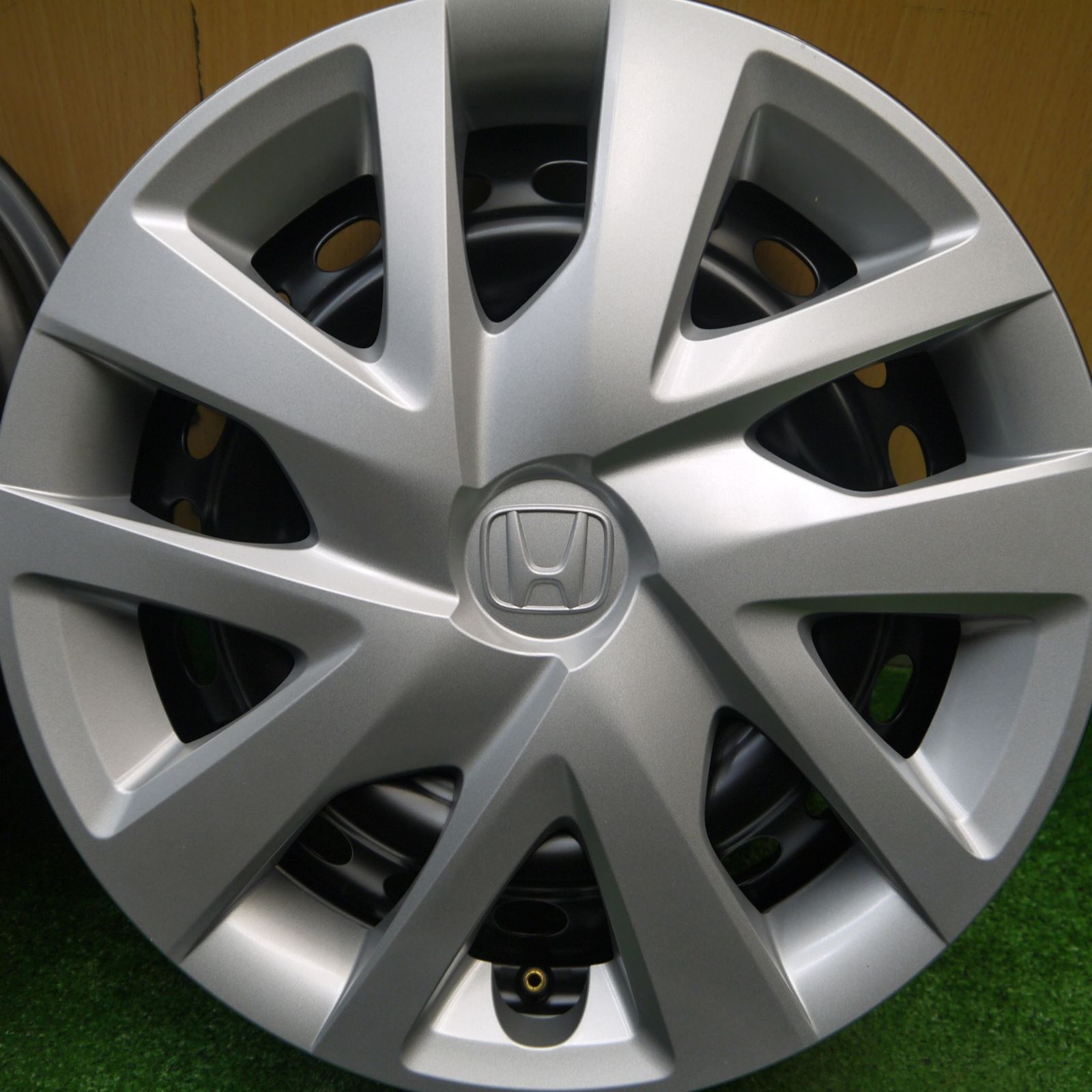 送料無料] 新車外し☆ホンダ N-BOX 純正 スチール ホイール 14インチ