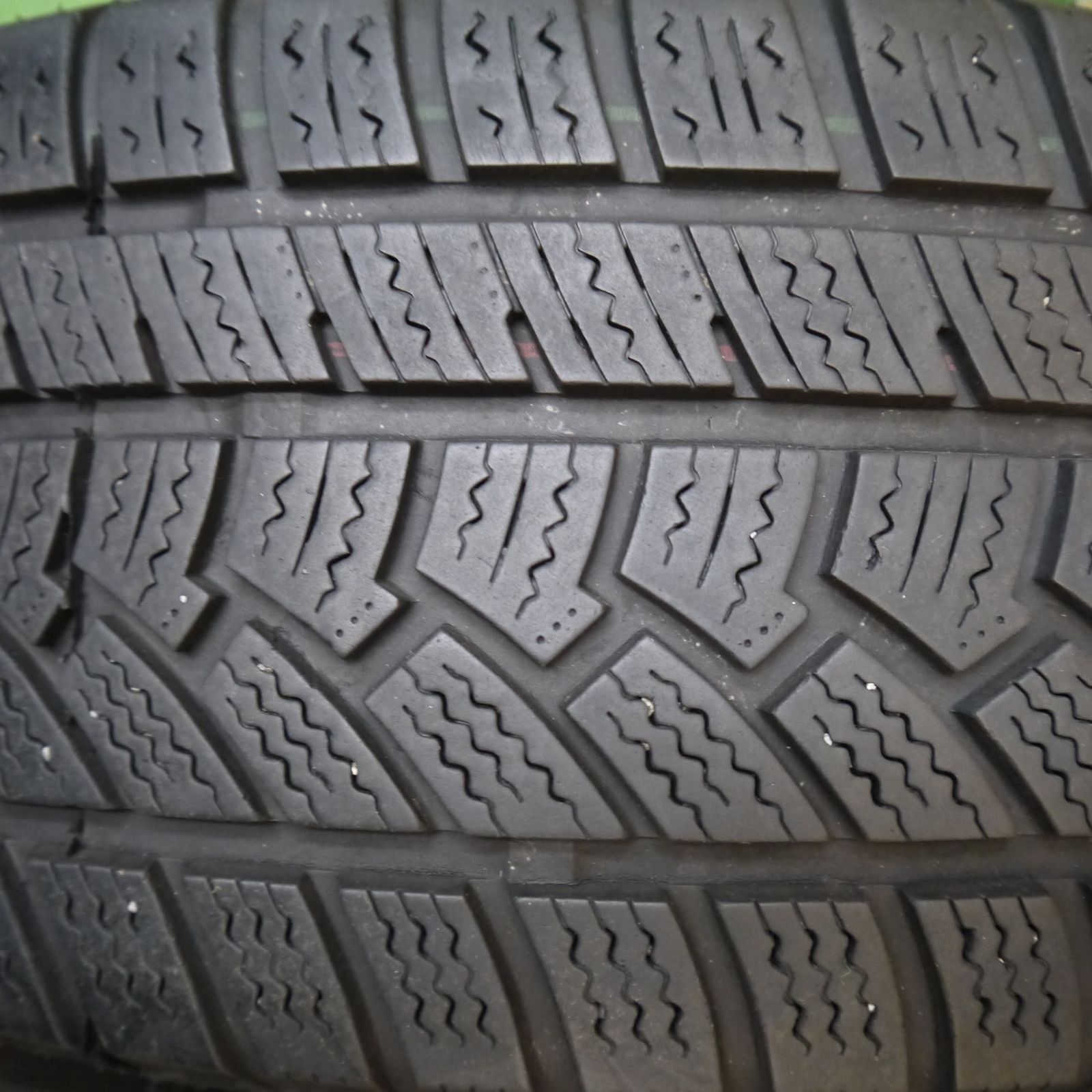  4本価格 スタッドレス 215 60 R 16 ハイフライ Win turi 212 Verthandi ヴェルサンディ ヴェルザンディ 16インチ PCD 114 3 5 H ス 16インチ タイヤ ホイールセット