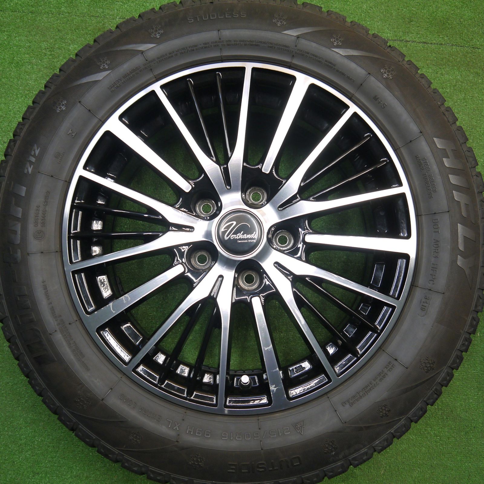 スタッドレス 215