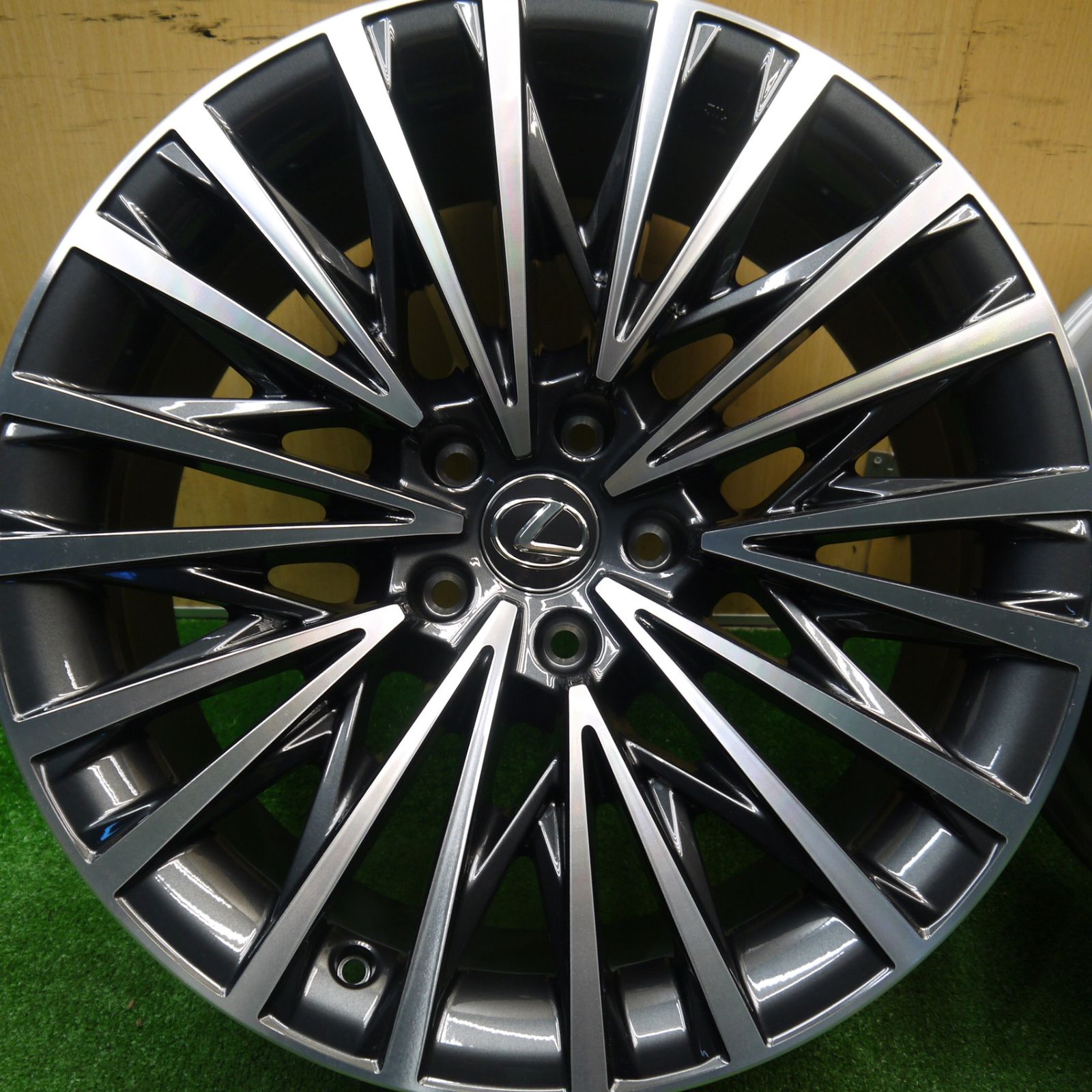 新車外し レクサス LS Fスポーツ ホイール 20インチ 20 8 5 J PCD 120 H ホ