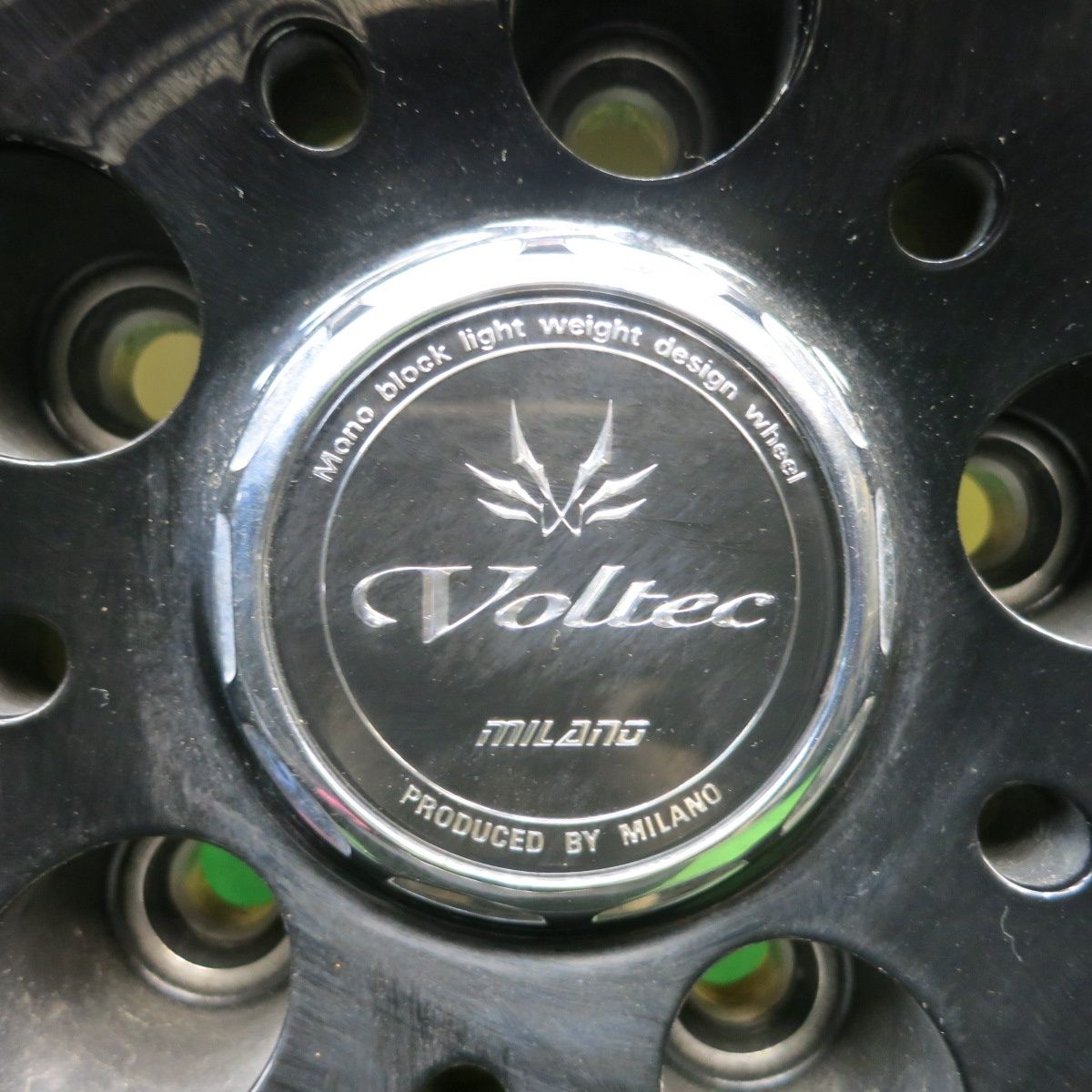  バリ溝 9分 スタッドレス 225 55 R 19 グッドイヤー アイスナビ SUV Voltec MILANO ボルテック インターミラノ 19インチ PCD 114 3 5 H ス 19インチ タイヤ ホイールセット