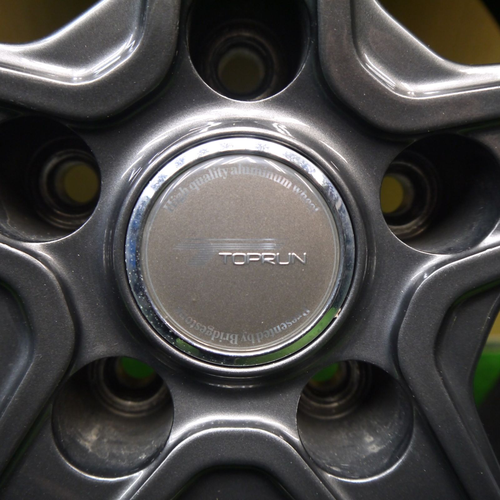  バリ溝 キレイ 9分 スタッドレス 215 65 R 16 ブリヂストン アイスパートナー2 TOPRUN トップラン 16インチ PCD 114 3 5 H ス 16インチ タイヤ ホイールセット