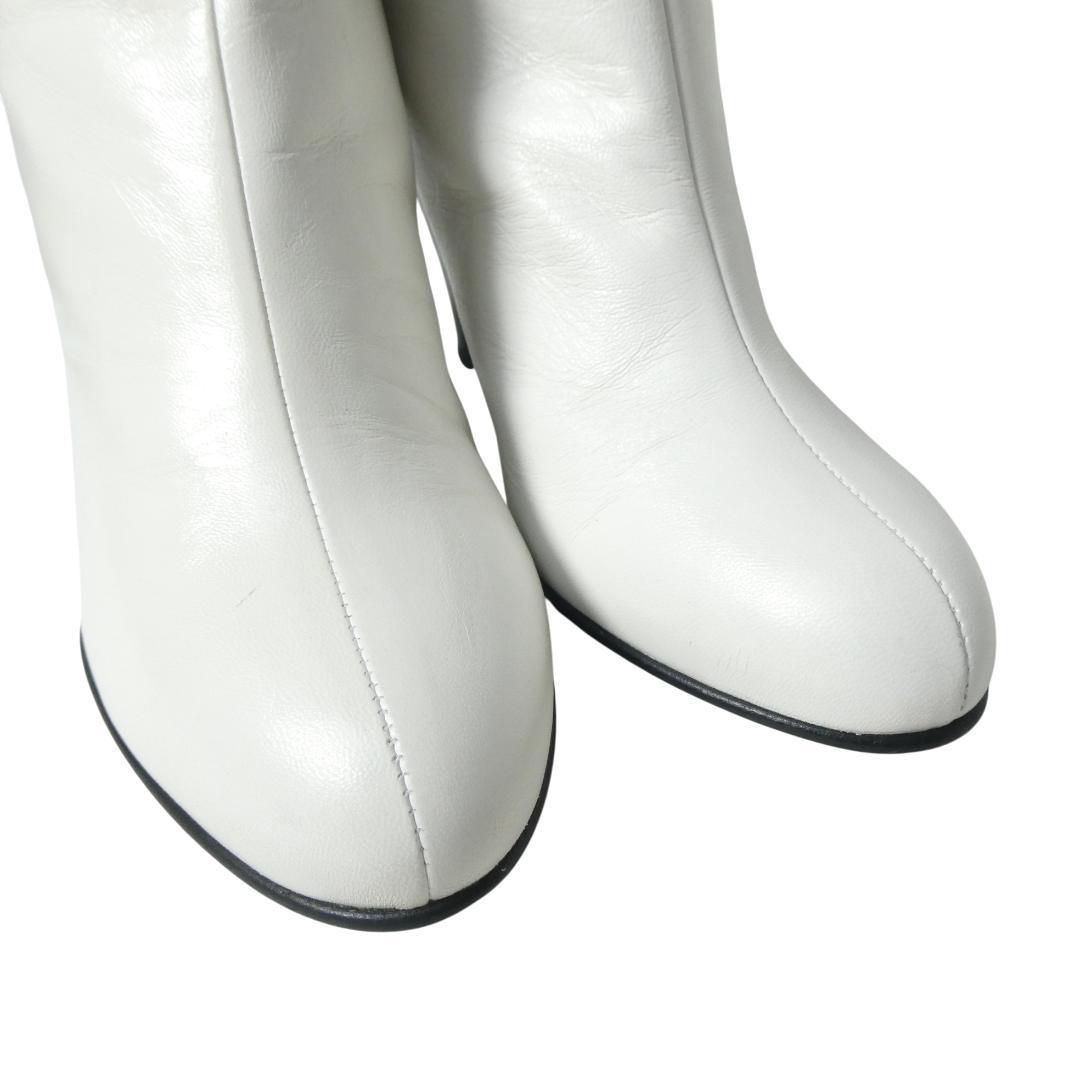 CHANEL ショートブーツ　35サイズ CHANEL シャネル サイズ36.5 約23.5cm レザー×エナメル バイカラー