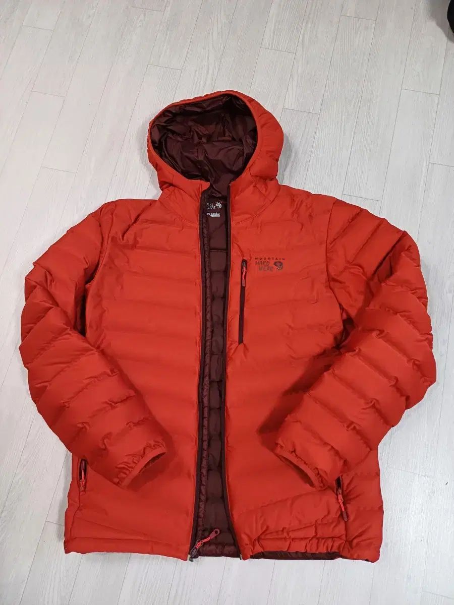マウンテンハードウェア 軽量ダウンジャケット Mサイズ