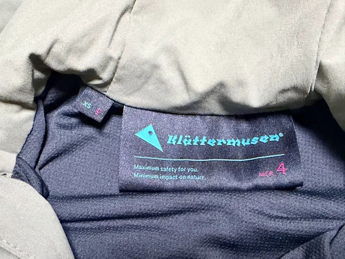 クレッタルムーセン ベストラ アノラック ウィメンズ XS サイズ 商品