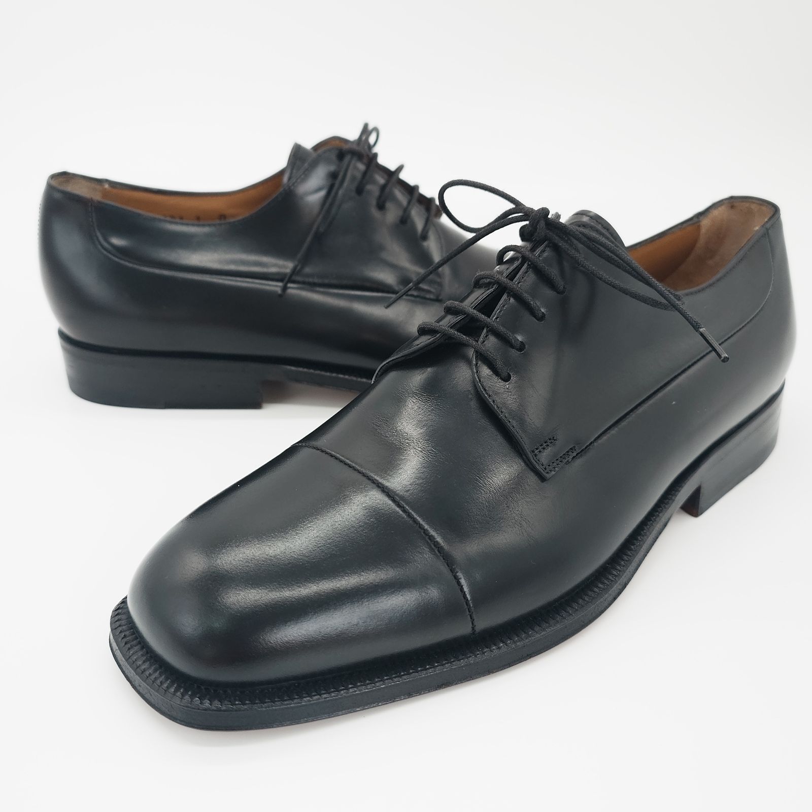 サントーニ メダリオン イタリア製 ドレスシューズ 黒 ビジネスシューズ レザー Santoni サントーニ ドレスシューズ 紳士靴 革靴 サイズ7 ブラック