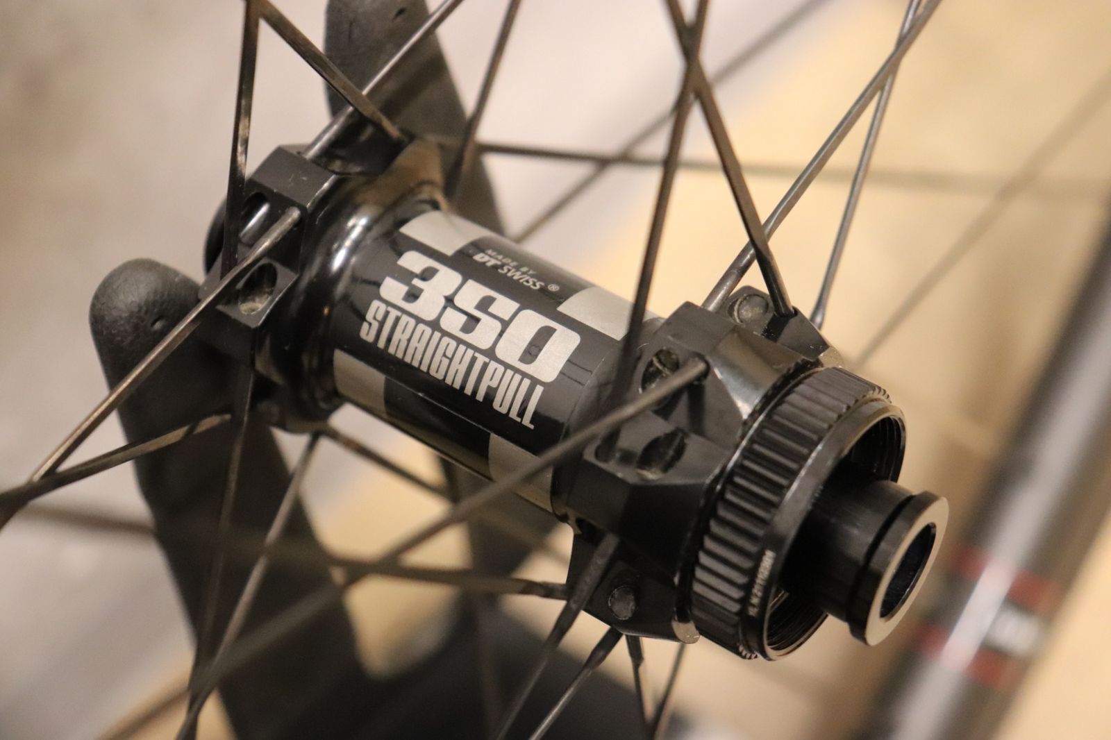 リザーブ Reserve 34 37 DISC カーボン チューブレス シマノ 12/11S