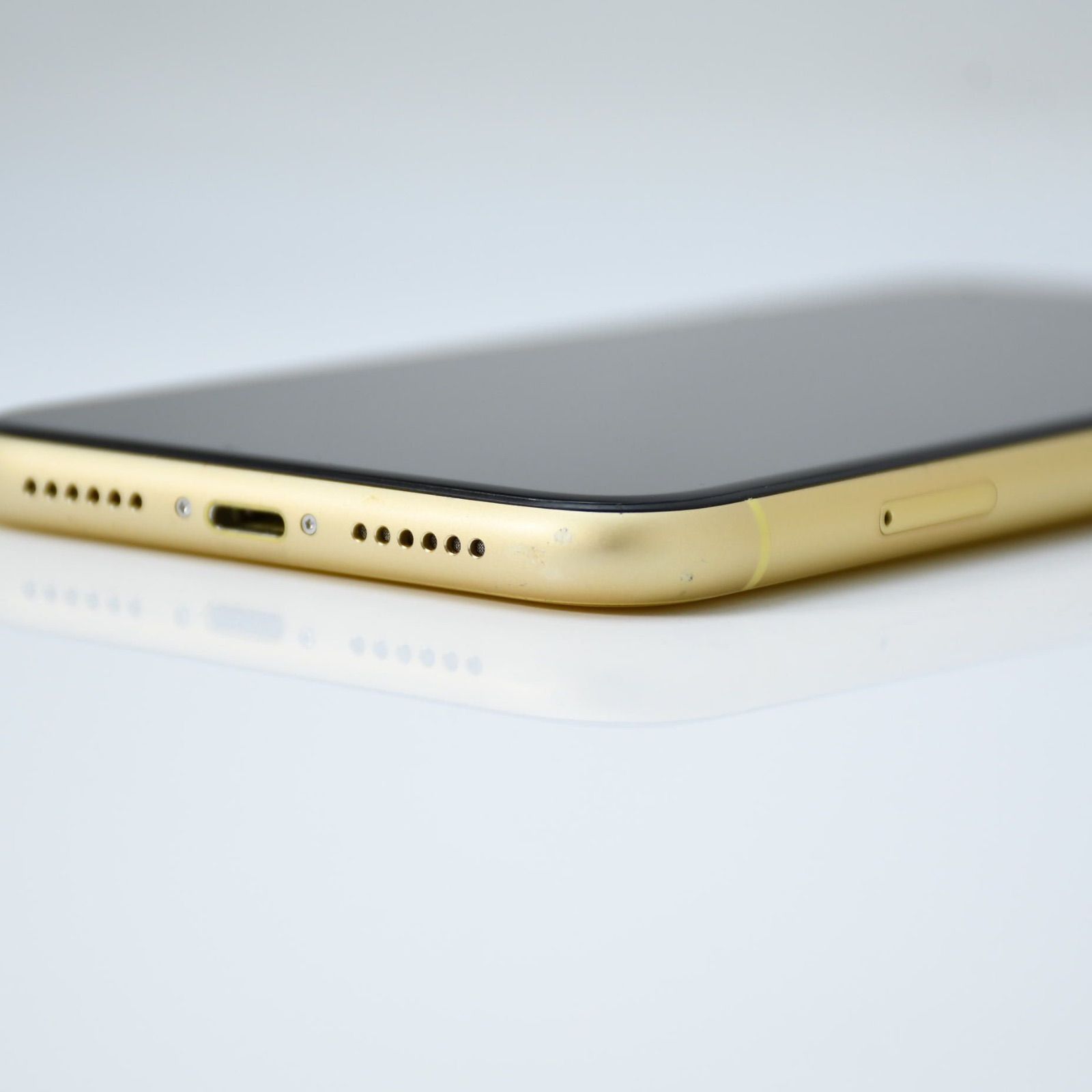 iPhone XR 64GB SIMフリー イエロー バッテリー新品大容量 新品バッテリー】iPhoneXR イエロー 256GB SIMフリー - メルカリ