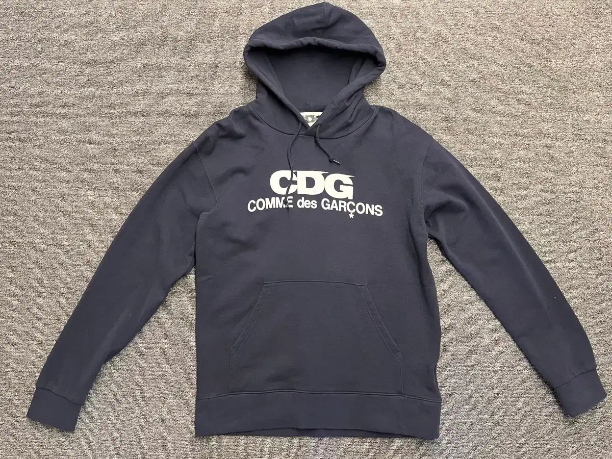 95 CDG コム デ ギャルソン ブラック フーディー Tシャツ L