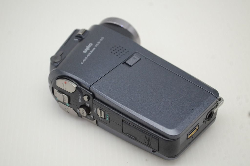 美品 SANYO サンヨー Xacti DMX-HD2 ブラック デジタルビデオカメラ