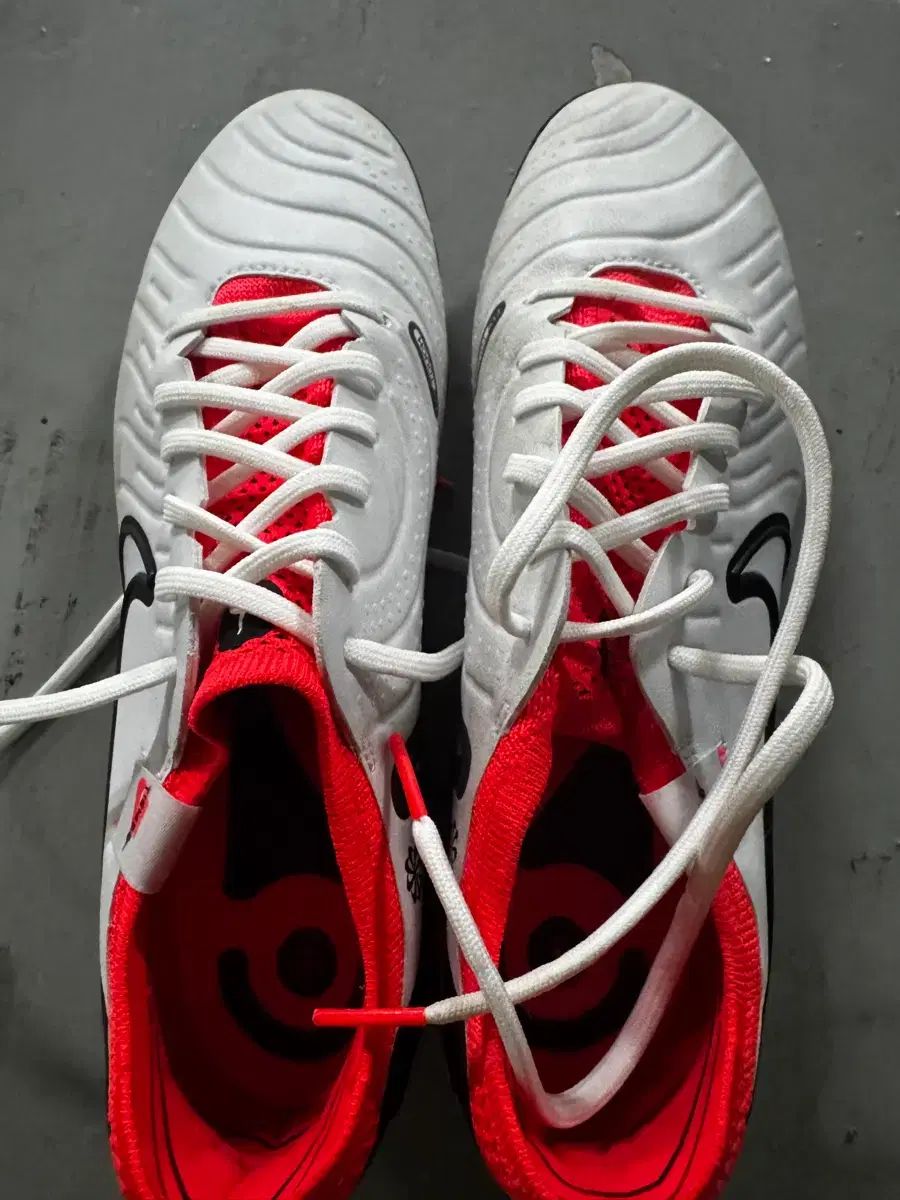 ワミレスイオンヌローションイオーヌクリーム2セットずつタイムセール