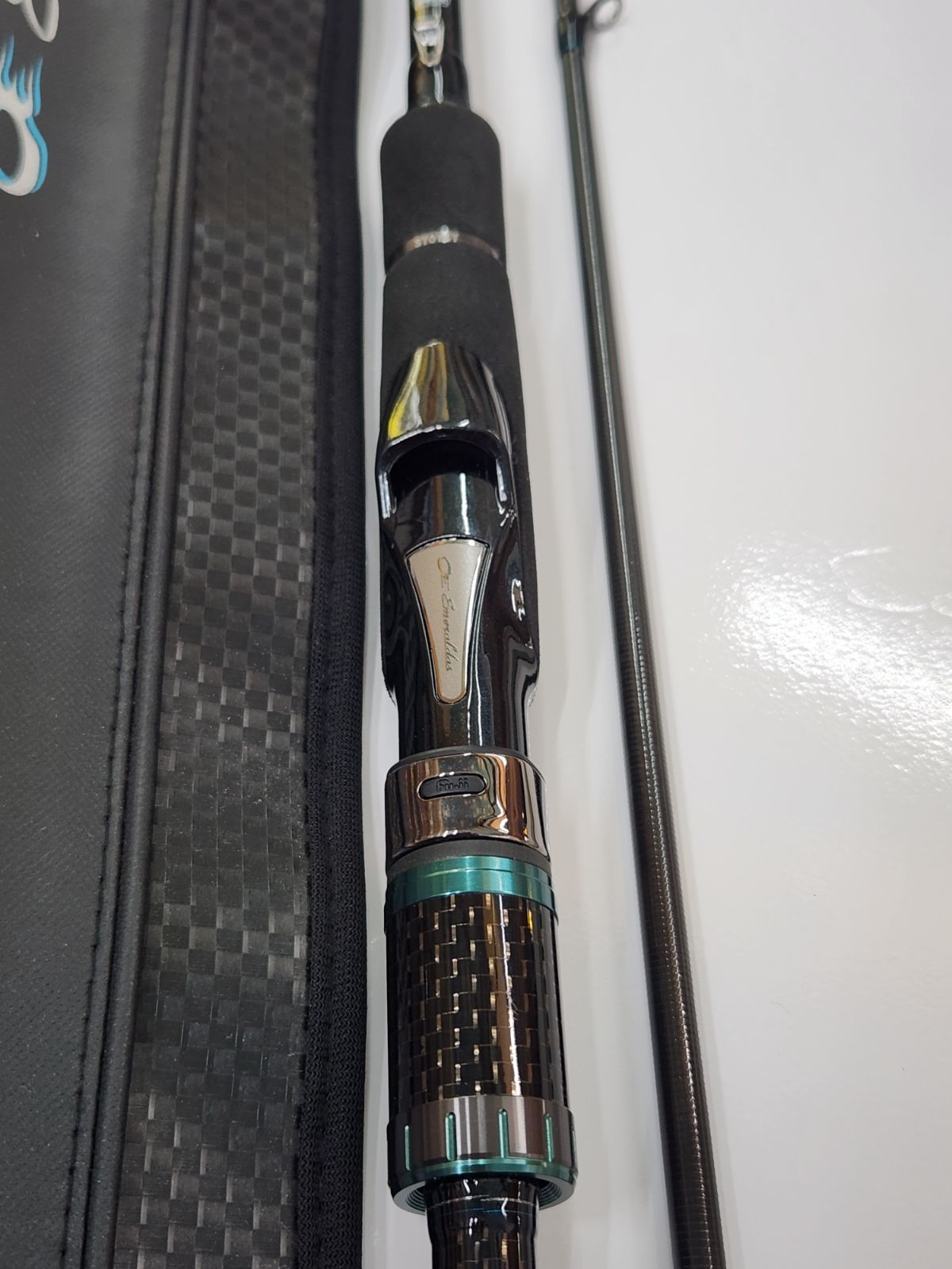 エメラルダス ストイスト