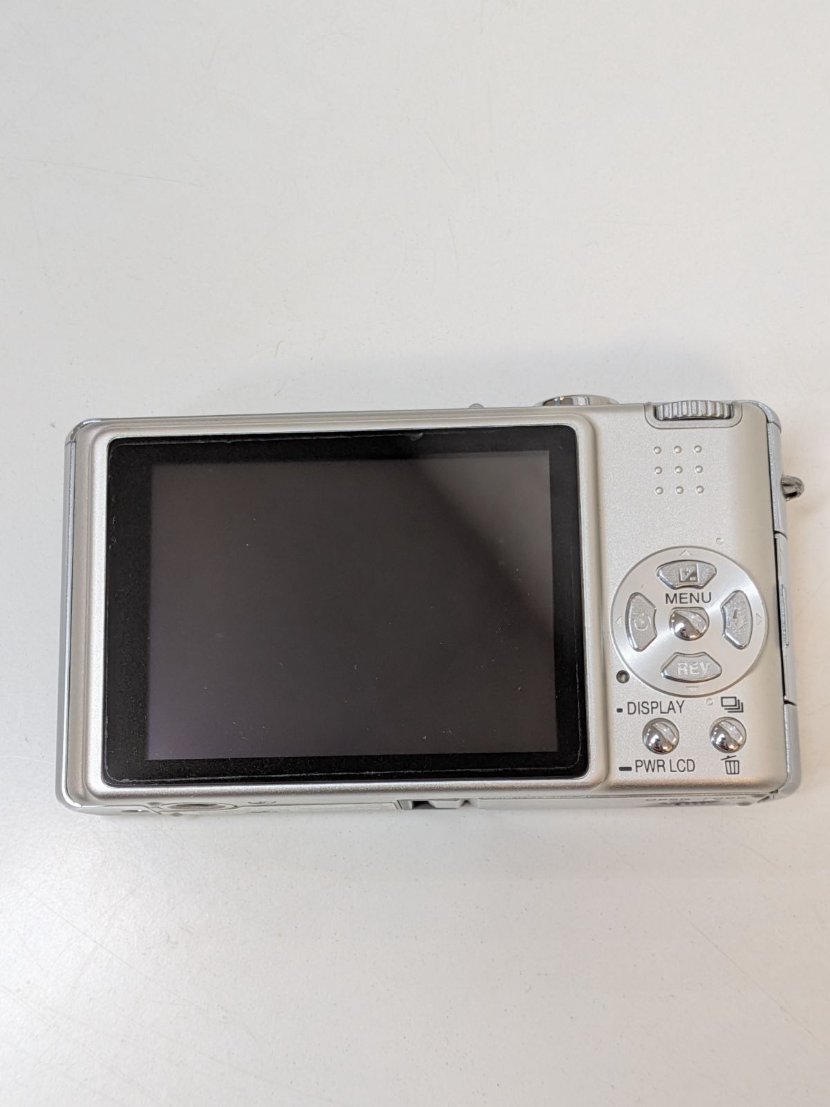 動作確認済】Panasonic LUMIX デジタルカメラ DMC‐FX8 シルバー