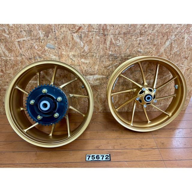 75672 HONDA ホンダ SB SC 54 ゴールドホイール 前後